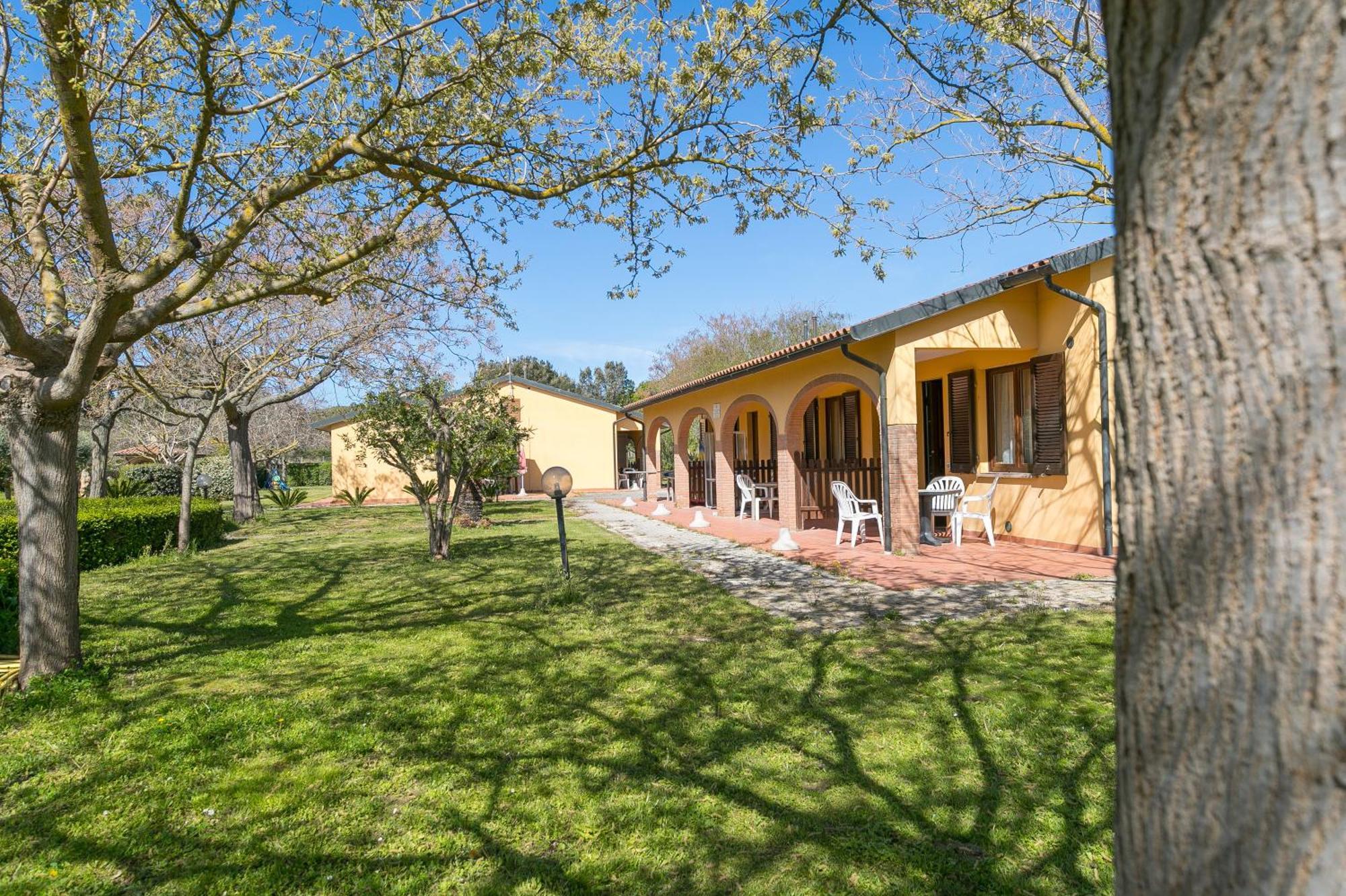 Il Girasole - Limone Villa Venturina Terme Bagian luar foto