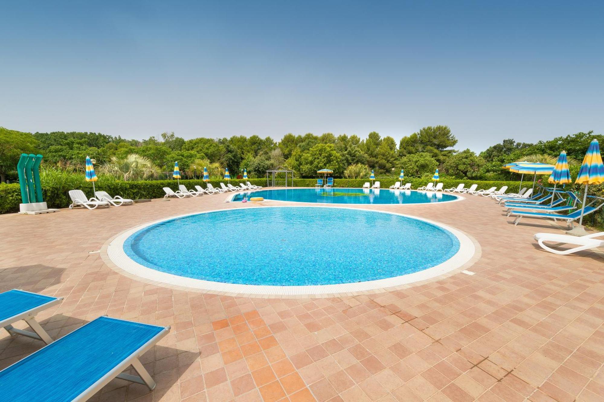 Il Girasole - Limone Villa Venturina Terme Bagian luar foto