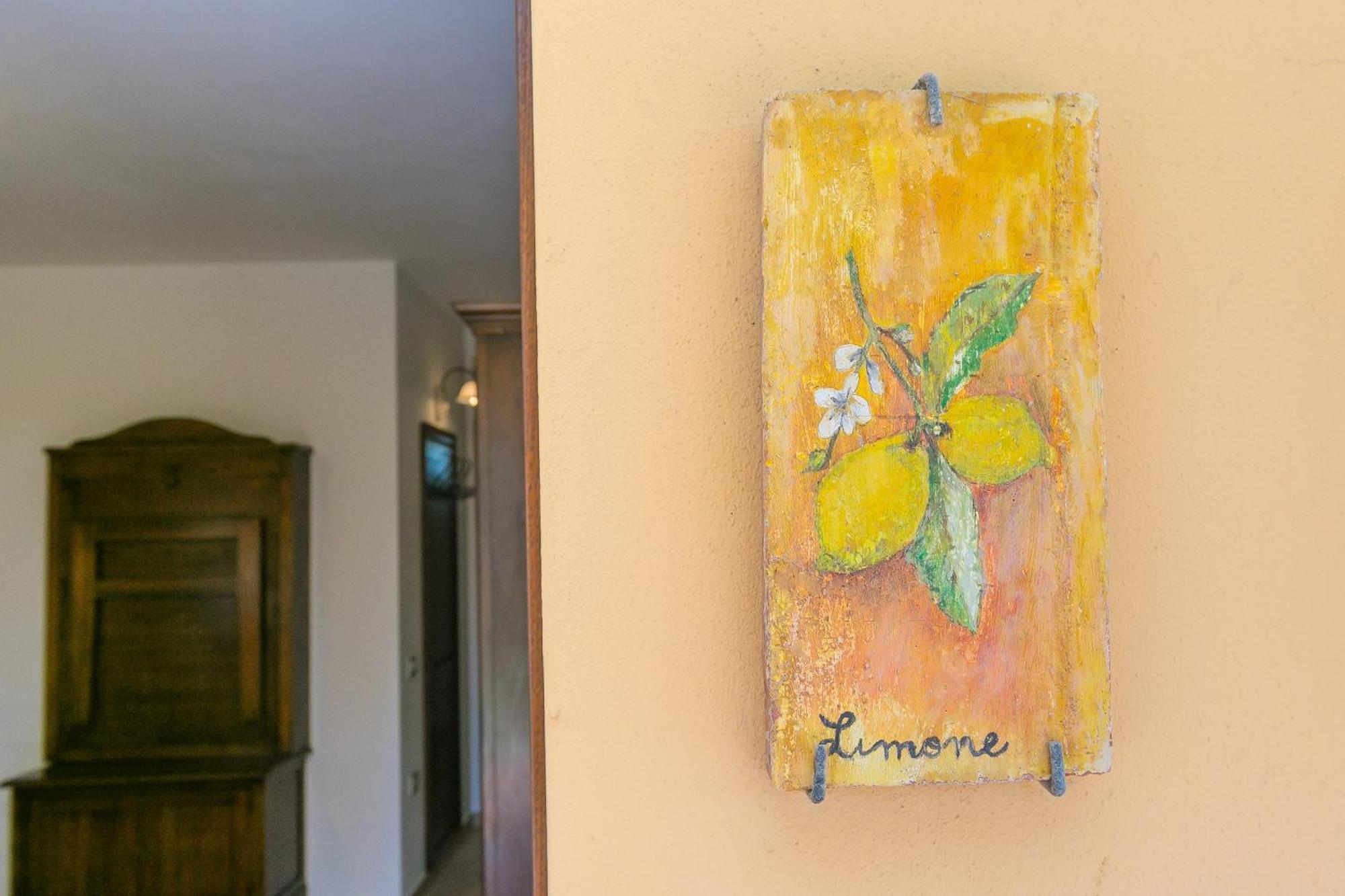 Il Girasole - Limone Villa Venturina Terme Bagian luar foto