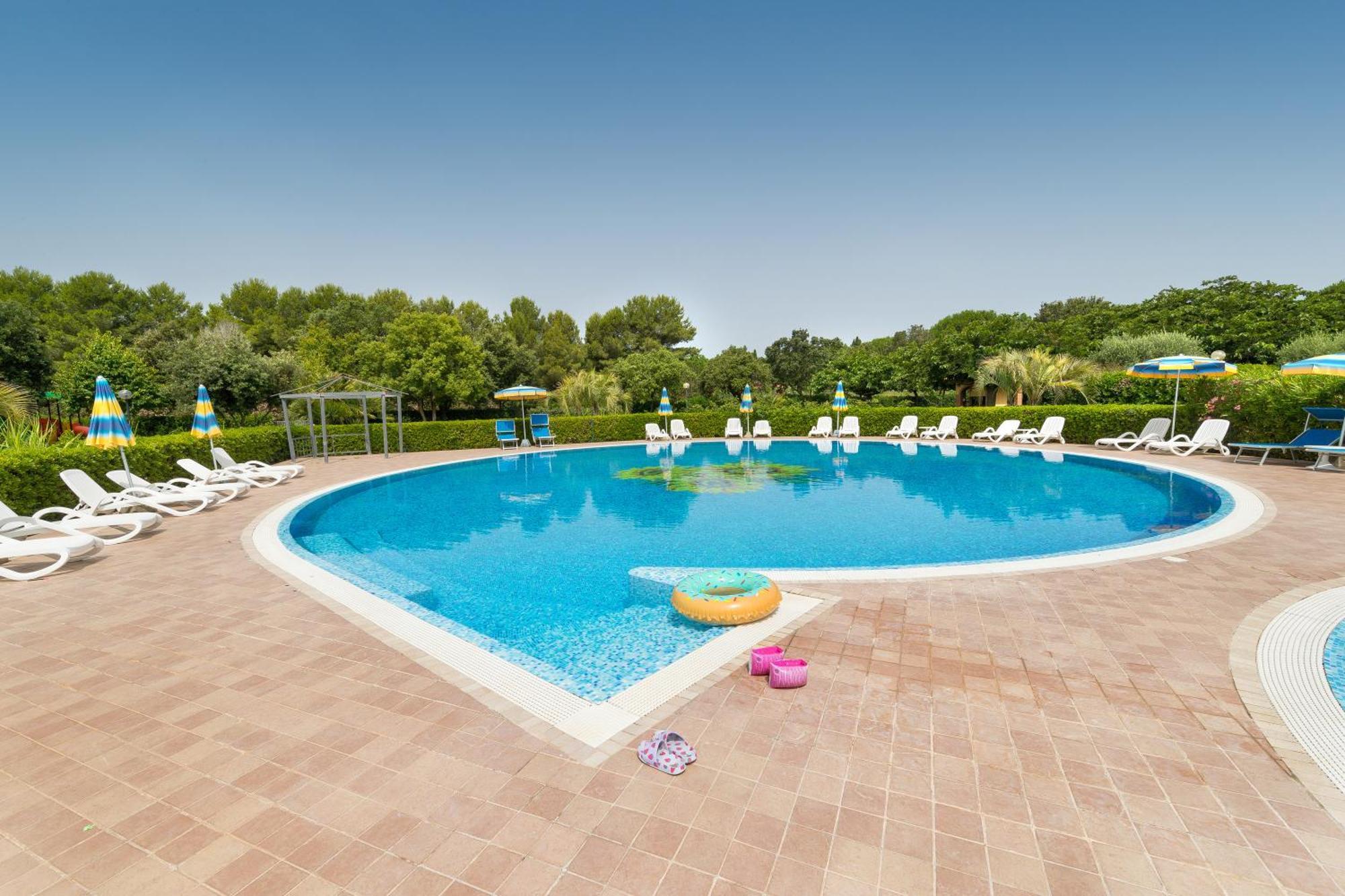 Il Girasole - Limone Villa Venturina Terme Bagian luar foto