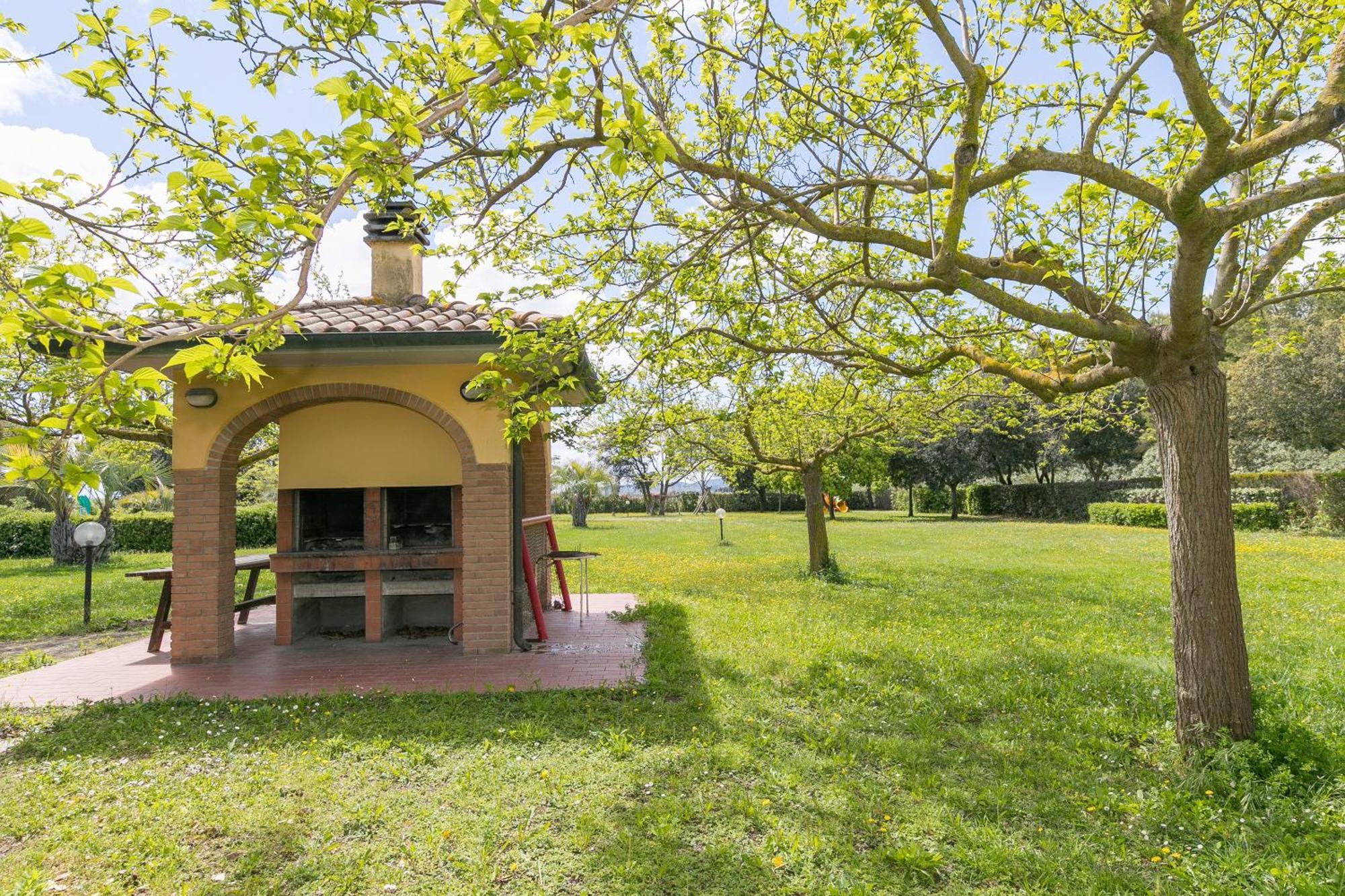 Il Girasole - Limone Villa Venturina Terme Bagian luar foto