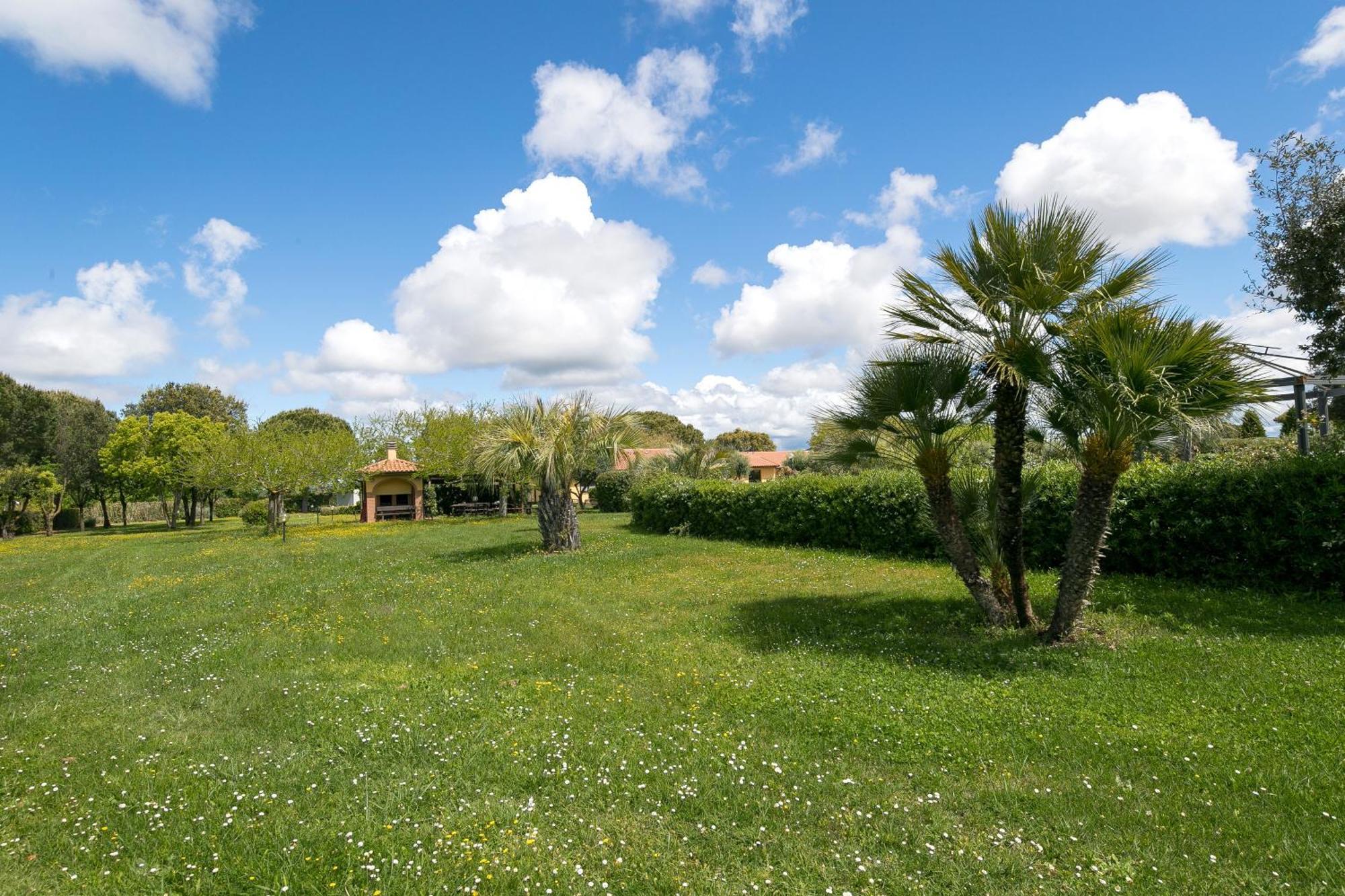 Il Girasole - Limone Villa Venturina Terme Bagian luar foto